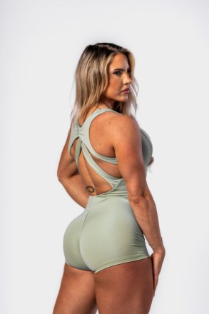 Комбінезон Nebbia Body-Enhancing Workout Jumpsuit STRONG BEAUTY Light Green 427